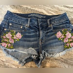American Eagle Embroidered shorty shorts